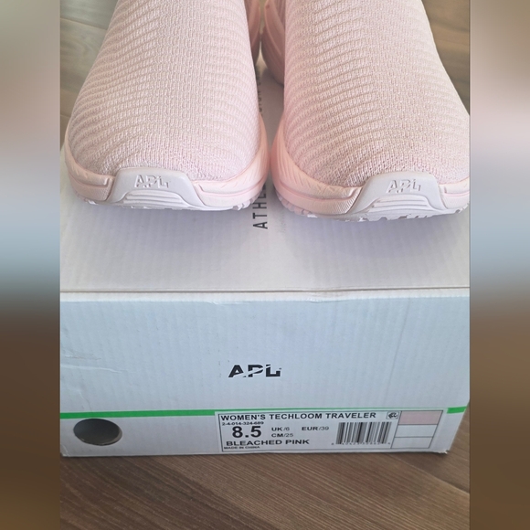APL Women's Techloom Traveler - BLEACHED PINK - Picture 4 of 6